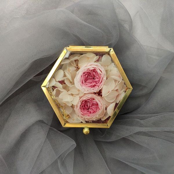 ring box gift boxpreserved glass jewelry box engagement wedding jewelry rose flower design holder lover jewellery wholesale
ring box gift boxpreserved glass jewelry box engagement wedding jewelry rose flower design holder lover jewellery wholesale