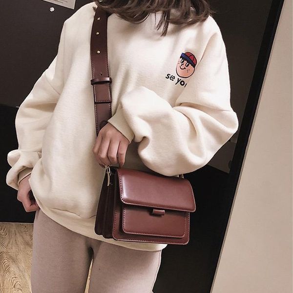 shoulder bags women women's designer bag small crossbody with wide strap casual handbag and purse retro trendy 2021
shoulder bags women women's designer bag small crossbody with wide strap casual handbag and purse retro trendy 2021