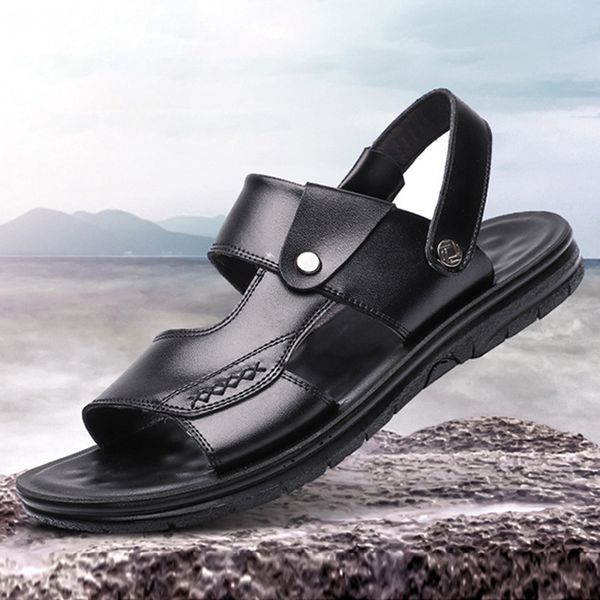 2020 summer beach sandals men leather shoes casual mens summer holiday shoes male summer footwear leather black sandals ka1450 t200420
2020 summer beach sandals men leather shoes casual mens summer holiday shoes male summer footwear leather black sandals ka1450 t200420