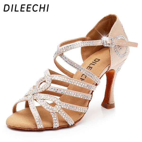dileechi latin dance shoes double rhinestone shining skin black satin women ballroom dancing shoes cuba heel 9cm new arrival 201017
dileechi latin dance shoes double rhinestone shining skin black satin women ballroom dancing shoes cuba heel 9cm new arrival 201017