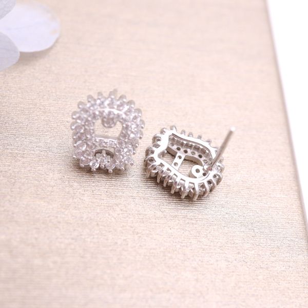 hengsheng s925 silver cross-border one product dropshipping destiny gate fashion korean style simple zircon stud earrings womens earrings, Golden
hengsheng s925 silver cross-border one product dropshipping destiny gate fashion korean style simple zircon stud earrings womens earrings, Golden