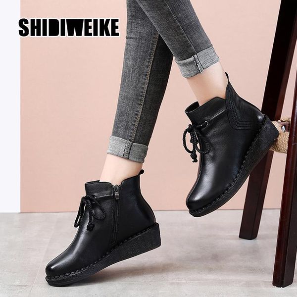 boots comfortable wedges shoes winter women ankle 2021 genuine leather padded female casual snow strap v838, Black
boots comfortable wedges shoes winter women ankle 2021 genuine leather padded female casual snow strap v838, Black