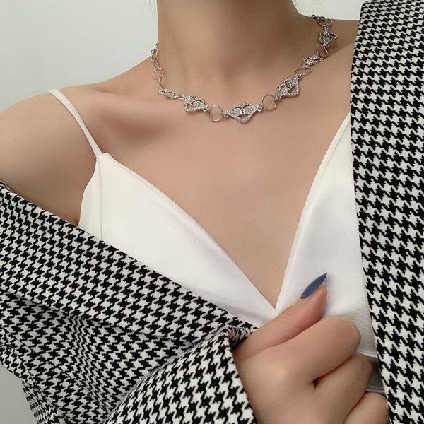 chokers lovoacc cool shiny rhinestone heart wing necklace for women girl bling love circle pendant necklaces jewelry, Golden;silver
chokers lovoacc cool shiny rhinestone heart wing necklace for women girl bling love circle pendant necklaces jewelry, Golden;silver