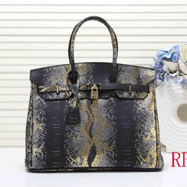 item fashion lady womens designer shoulder bag brand cross body luxury handbag 7 colors alligator child woman wild casual b103192z
item fashion lady womens designer shoulder bag brand cross body luxury handbag 7 colors alligator child woman wild casual b103192z