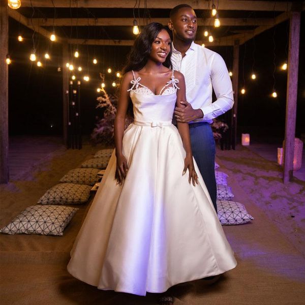 spaghetti sweetheart wedding dresses 2021 ankle length a line bride gowns with bow african summer vestidos de novia p29, White
spaghetti sweetheart wedding dresses 2021 ankle length a line bride gowns with bow african summer vestidos de novia p29, White