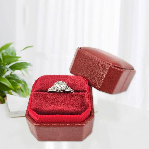 antique triangle pu+velvet ring box single ring display holder with detachable lid box holder for wedding ceremony, Pink;blue
antique triangle pu+velvet ring box single ring display holder with detachable lid box holder for wedding ceremony, Pink;blue