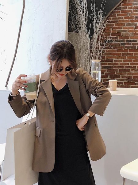 women's suits & blazers fashion female dress blazer spring autumn 2021 office lady style jackets coats veste femme zjt1870, White;black
women's suits & blazers fashion female dress blazer spring autumn 2021 office lady style jackets coats veste femme zjt1870, White;black