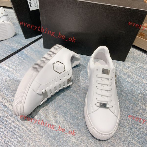 2021 quality marca sneaker shoes glitter web studded strip with ace casual shoes progettista shoes for women size
2021 quality marca sneaker shoes glitter web studded strip with ace casual shoes progettista shoes for women size