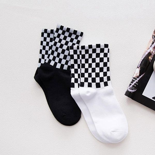 fashion new female black white lattice classic product cotton funny novelty happy socks women hosiery1
fashion new female black white lattice classic product cotton funny novelty happy socks women hosiery1