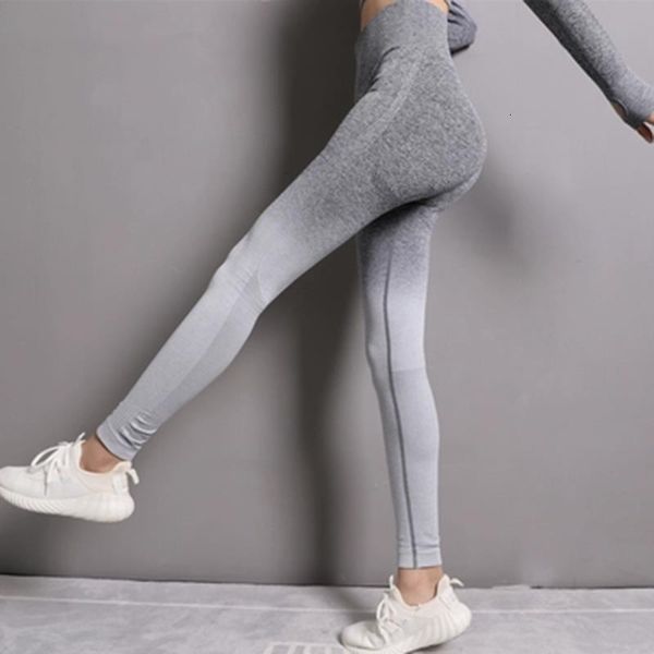 seamless high waist quick-drying breathable stretch trousers fitness push up female pants gradient color elastic leggings, Black
seamless high waist quick-drying breathable stretch trousers fitness push up female pants gradient color elastic leggings, Black