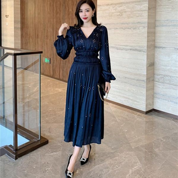 runway luxuriy women dark blue long dress 2021 spring vintage elegant lady lantern sleeve v-neck casual party a-line dress, Black;gray
runway luxuriy women dark blue long dress 2021 spring vintage elegant lady lantern sleeve v-neck casual party a-line dress, Black;gray