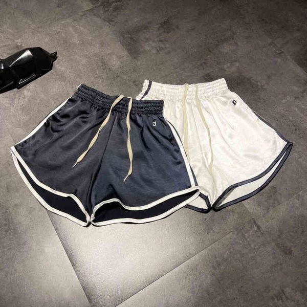 2022 factory wholesale new 21 spring and summer fashion saijia satin smooth comfortable thin high embroidery simple women's shorts, White;black
2022 factory wholesale new 21 spring and summer fashion saijia satin smooth comfortable thin high embroidery simple women's shorts, White;black