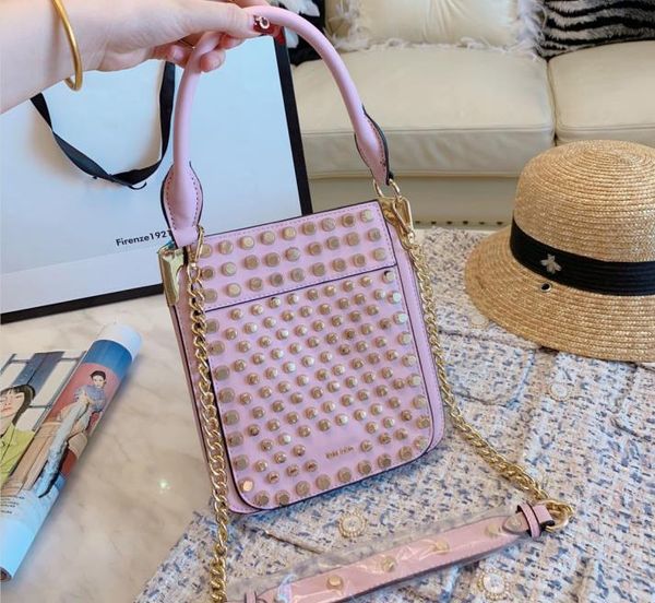 fashion hadbags female shoulder bags woman sac bag rivet cowhide rank thin size retro special design classic 
fashion hadbags female shoulder bags woman sac bag rivet cowhide rank thin size retro special design classic