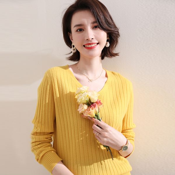 2021 new 6colors pullovers female 100% pure wool knitted vneck sweaters women winter autumn standard woolen clothes 9gtd, White;black
2021 new 6colors pullovers female 100% pure wool knitted vneck sweaters women winter autumn standard woolen clothes 9gtd, White;black