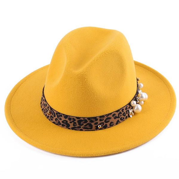 stingy brim hats women panama hat fedoras vintage style wide felt trilby fedora with pearl leopard band female autumn winter caps 2021, Blue;gray
stingy brim hats women panama hat fedoras vintage style wide felt trilby fedora with pearl leopard band female autumn winter caps 2021, Blue;gray