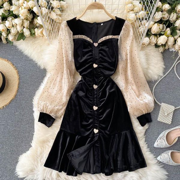 casual dresses autumn and winter dress v-neck pleated polka dot puff sleeve stitching retro gold velvet black fishtail skirt. a-0128, Black;gray
casual dresses autumn and winter dress v-neck pleated polka dot puff sleeve stitching retro gold velvet black fishtail skirt. a-0128, Black;gray