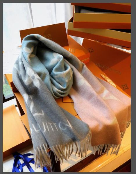 r of wool knitted scarf lo̴uis v̴uitton of winter men's classic brand cashmere scarf 180*30cm with label, Blue;gray
r of wool knitted scarf lo̴uis v̴uitton of winter men's classic brand cashmere scarf 180*30cm with label, Blue;gray