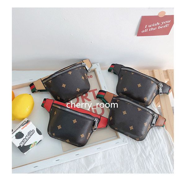 2021 spring new boys and girls children's letters small and medium-sized children's accessories small change crossbar chest bag wa, Black
2021 spring new boys and girls children's letters small and medium-sized children's accessories small change crossbar chest bag wa, Black