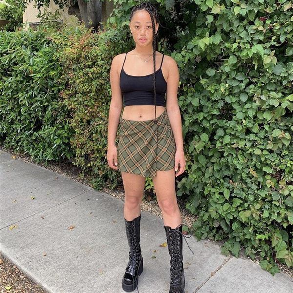 2019 women witz retro plaid mini skirt a line side botton skirt vintage irregular high waist skirt, Black
2019 women witz retro plaid mini skirt a line side botton skirt vintage irregular high waist skirt, Black
