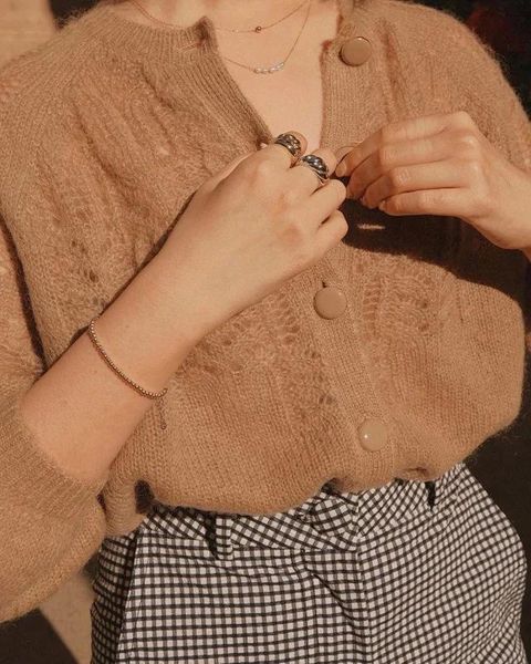 women's knits & tees 2021 hollow knit o neck button sweater cardigan 5 colours, White
women's knits & tees 2021 hollow knit o neck button sweater cardigan 5 colours, White