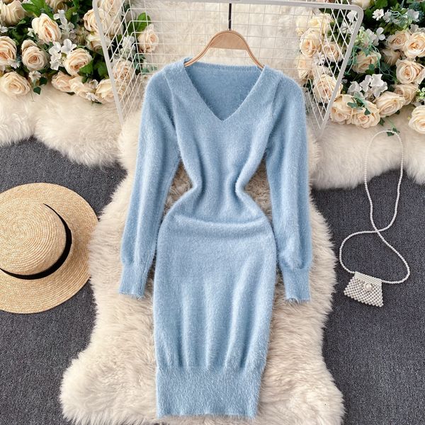 2021 new soft female singiny knitted and crocheted in short long neckline thin pencil dress warm autumn sweater 63bk, Black;gray
2021 new soft female singiny knitted and crocheted in short long neckline thin pencil dress warm autumn sweater 63bk, Black;gray