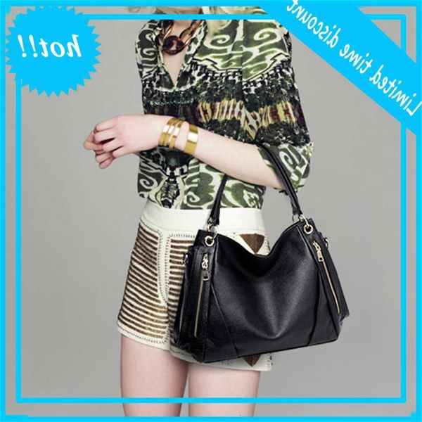 korean soft head leather large capacity portable one shoulder messenger women's bag
korean soft head leather large capacity portable one shoulder messenger women's bag