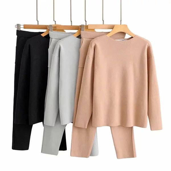 hit women color jumper + training pants 2 pieces define knit cothing slices komplety damskie suit cco2, White
hit women color jumper + training pants 2 pieces define knit cothing slices komplety damskie suit cco2, White
