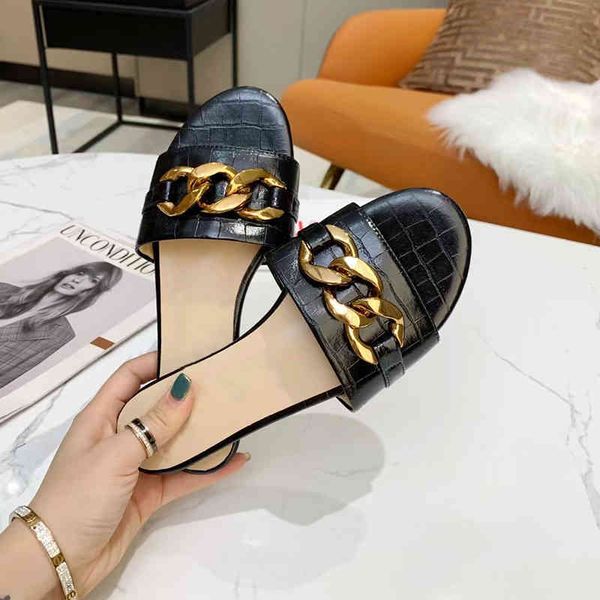 women designer sandals chain slides flats mules leather slip-on slipper ladies outdoor beach shoes flip flops 270, Black
women designer sandals chain slides flats mules leather slip-on slipper ladies outdoor beach shoes flip flops 270, Black
