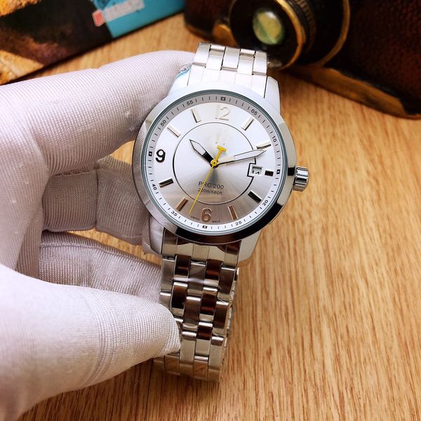 new spot wechat men's leisure steel belt day s watch factory direct sales, Slivery;brown
new spot wechat men's leisure steel belt day s watch factory direct sales, Slivery;brown
