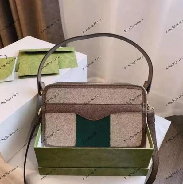 luxurys designers women genuine leather bags totes handbags shoulder bags girls handbag printing men classic
luxurys designers women genuine leather bags totes handbags shoulder bags girls handbag printing men classic