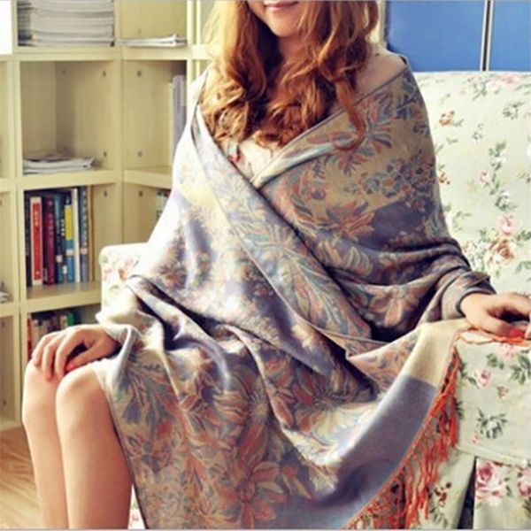 hipping fashion brand bohemian floral embrodiery jacquard long wide women scarves fringed scarf 65*190cm 201018, Blue;gray
hipping fashion brand bohemian floral embrodiery jacquard long wide women scarves fringed scarf 65*190cm 201018, Blue;gray