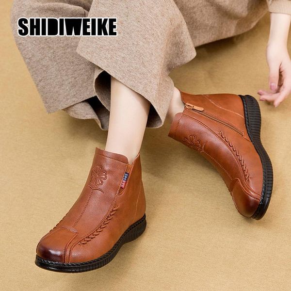 women retro embroidered boots winter short boot leather 2020 stylish vintage low heel platforms ankle shoes retro casual v850, Black
women retro embroidered boots winter short boot leather 2020 stylish vintage low heel platforms ankle shoes retro casual v850, Black