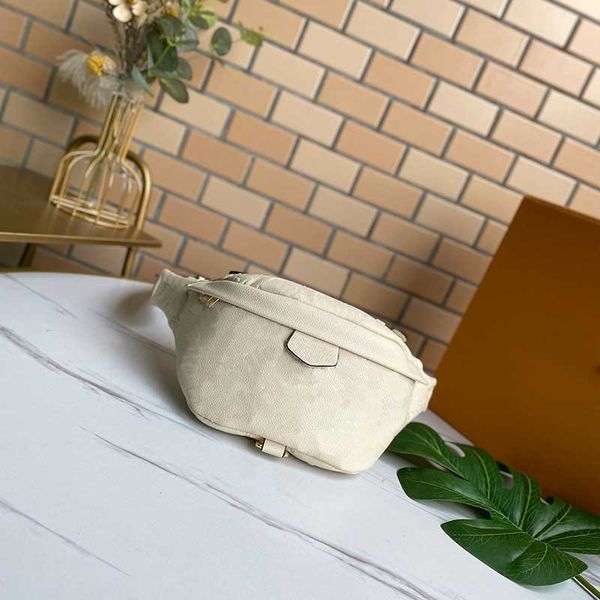 new belt waist bag chest bags fashion classic ladies shoulder messenger bag handbag leather shoulder bag m44836 m44812
new belt waist bag chest bags fashion classic ladies shoulder messenger bag handbag leather shoulder bag m44836 m44812