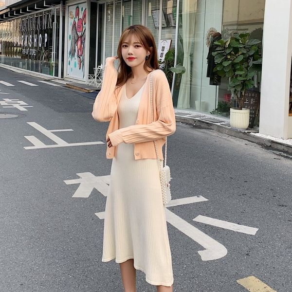 new autumn 2020 korean women's pure color knitted cardigan pit strip suspender suspender skirtsling sling skirt skirt two piece suit ws, Gray
new autumn 2020 korean women's pure color knitted cardigan pit strip suspender suspender skirtsling sling skirt skirt two piece suit ws, Gray