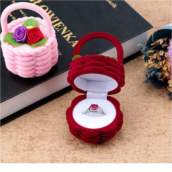 1 piece cute flower basket velvet wedding engagement ring box gift box holder for earrings necklace display jewe qylwdj, Black;white
1 piece cute flower basket velvet wedding engagement ring box gift box holder for earrings necklace display jewe qylwdj, Black;white