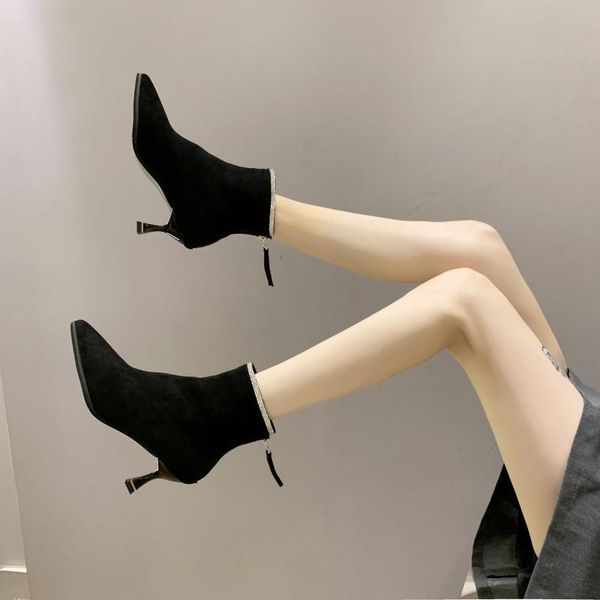 women sewing leather ankle boots 2020 cossacks women's shoes pointed toe mid heels retro pumps footwear female shoes plus size, Black
women sewing leather ankle boots 2020 cossacks women's shoes pointed toe mid heels retro pumps footwear female shoes plus size, Black