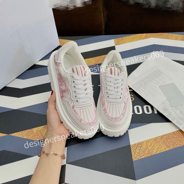 2021 casual shoes women travel leather lace-up sneaker cowhide fashion lady flat designer running trainers letters woman shoe platform dress, Black
2021 casual shoes women travel leather lace-up sneaker cowhide fashion lady flat designer running trainers letters woman shoe platform dress, Black