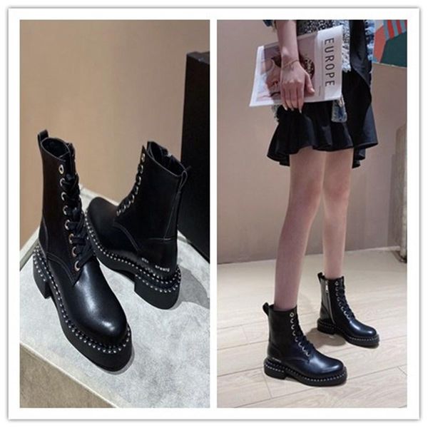 2020 autumn new leather rivet martin boots female king side zipper mid-tube boots black motorcycle ankle trend
2020 autumn new leather rivet martin boots female king side zipper mid-tube boots black motorcycle ankle trend