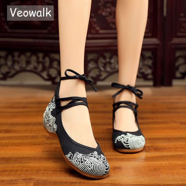 veowalk mid women canvas embroidered ballet flats ankle strap vintage ladies casual walking shoes chinese old beijing shoes 1006, Black;white
veowalk mid women canvas embroidered ballet flats ankle strap vintage ladies casual walking shoes chinese old beijing shoes 1006, Black;white