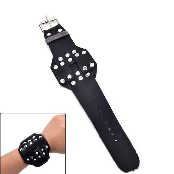 1 pcs fishing archery bow outdoor protective wristband wrist guard for slingsh qylztm, Black;red
1 pcs fishing archery bow outdoor protective wristband wrist guard for slingsh qylztm, Black;red