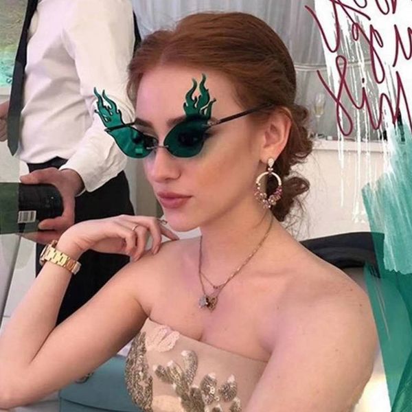 women ins eyes men trend sunglasses 2020 new anti uv glasses style personality, White;black
women ins eyes men trend sunglasses 2020 new anti uv glasses style personality, White;black