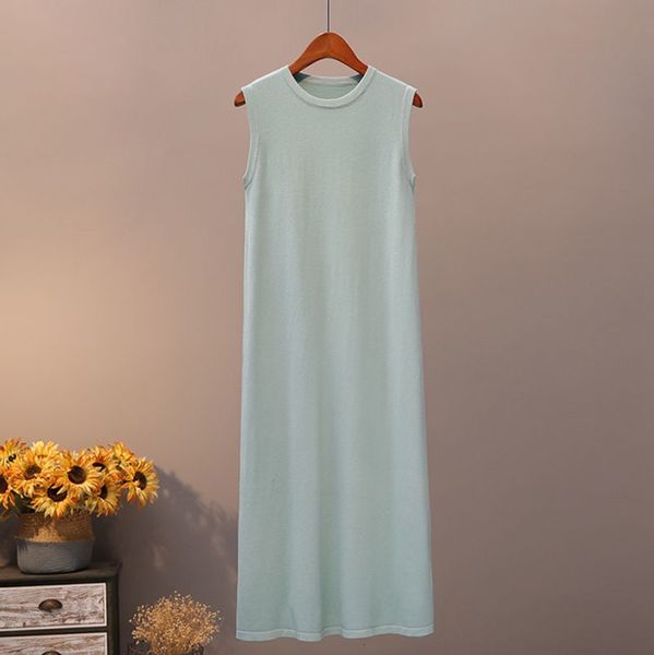 2021 new autumn winter sleeveless women sweater vest long straight maxi o neck flat knit midi pullover dress 4zt6, Black;gray
2021 new autumn winter sleeveless women sweater vest long straight maxi o neck flat knit midi pullover dress 4zt6, Black;gray