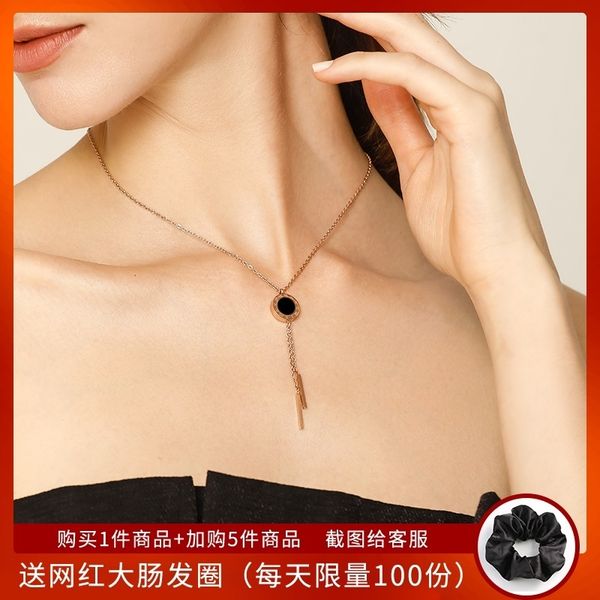 daisy rose gold roman numeral necklace female ins pendant titanium steel chain simple temperament net red accessories, Silver
daisy rose gold roman numeral necklace female ins pendant titanium steel chain simple temperament net red accessories, Silver