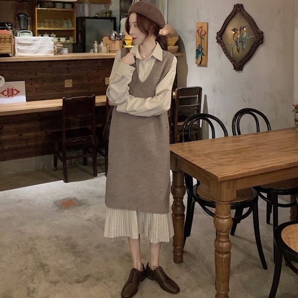 fall 2020 new loose and versatile pleated hem v-neck knitted medium length set fall 2020 new loose and versatile pleated hem v-neck knitted, Gray
fall 2020 new loose and versatile pleated hem v-neck knitted medium length set fall 2020 new loose and versatile pleated hem v-neck knitted, Gray