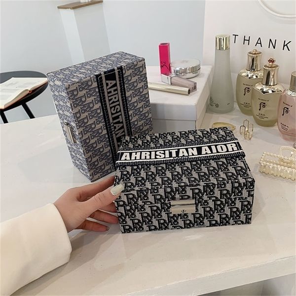70% off deals online rings, earrings, necklaces, glass boxes, european princess, and birthday gifts, superimposed tray jewelry storage whole
70% off deals online rings, earrings, necklaces, glass boxes, european princess, and birthday gifts, superimposed tray jewelry storage whole