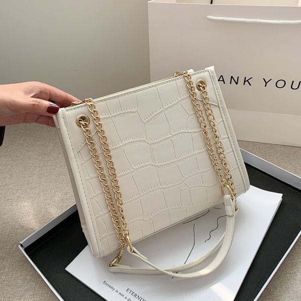 large capacity crocodile chain 2020 hand handcarry handbagnew fashion and versatile women's bag single shoulder messenger tote bag 53z2
large capacity crocodile chain 2020 hand handcarry handbagnew fashion and versatile women's bag single shoulder messenger tote bag 53z2