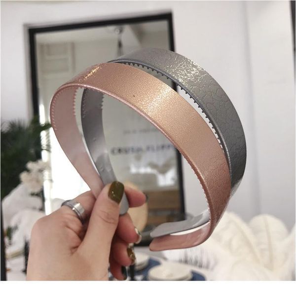 fashion woman hairband hair accessories snake pattern non-slip glossy simple hairpin girl yoga sports headband h qylqoj
fashion woman hairband hair accessories snake pattern non-slip glossy simple hairpin girl yoga sports headband h qylqoj