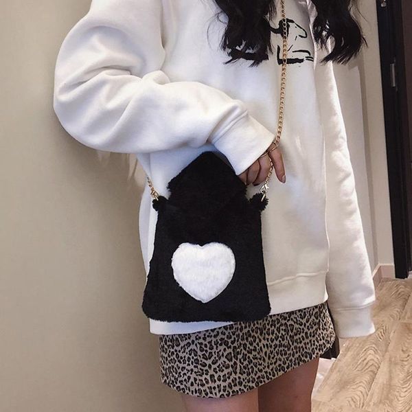 cute plush women messenger handbag soft chain love heart crossbody shoulder bags velour lady totes winter bolsa feminina
cute plush women messenger handbag soft chain love heart crossbody shoulder bags velour lady totes winter bolsa feminina