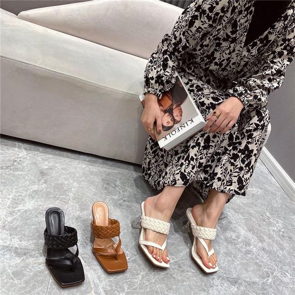 slippers 2021 spring fashion flip flops woven high-heeled sandals female stiletto high-heel all-match casual trendy women, Black
slippers 2021 spring fashion flip flops woven high-heeled sandals female stiletto high-heel all-match casual trendy women, Black
