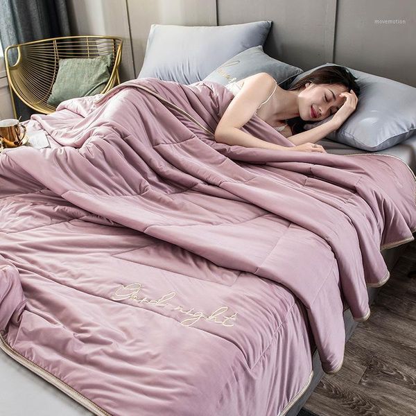 28 washable tencel sleeping quilt solid colors summer comfortable super fluffy soft stuffed air condition warm quilts1
28 washable tencel sleeping quilt solid colors summer comfortable super fluffy soft stuffed air condition warm quilts1